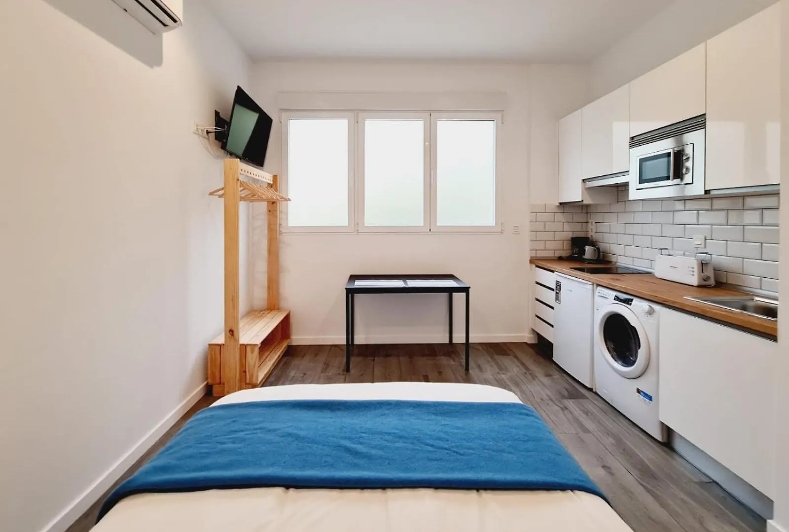Bilbao Rooms & Kitchen Irala